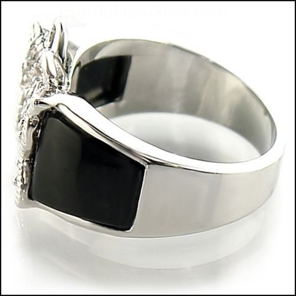 "Belizia" Butterfly Zirconia Gemstone Ring - Picture 4 of 4